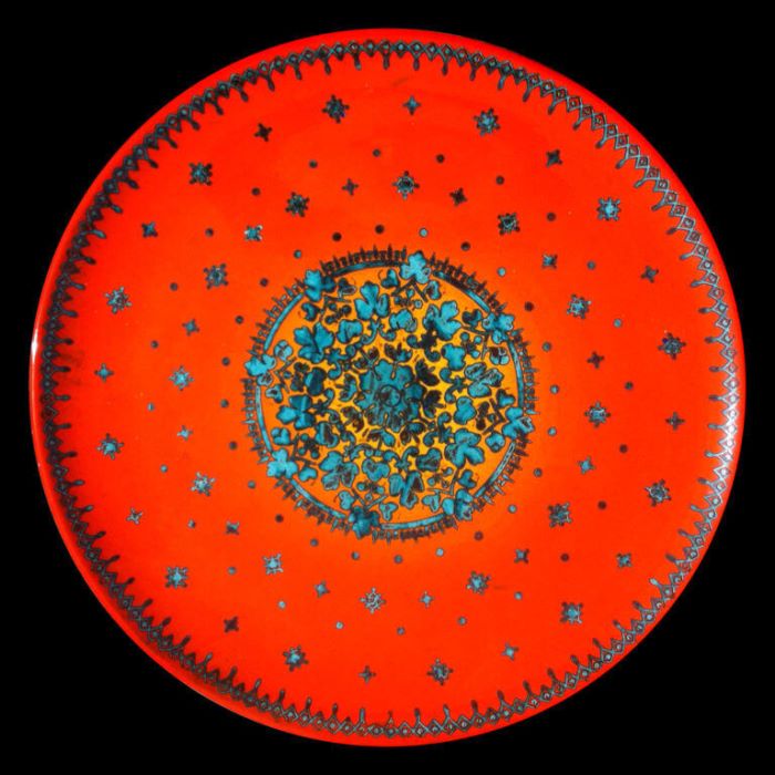 piatto in ceramica color rosso ceramiche artistiche elvio arancio